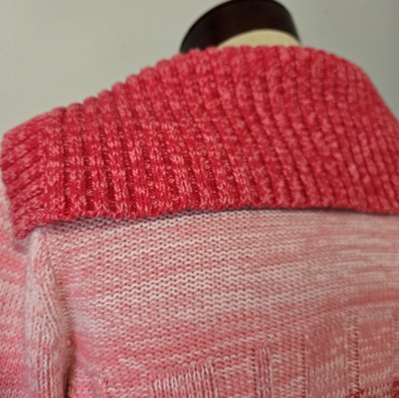 So Wear It Declare It Y2k Pink and Red Cable Knit Sweater. Size M - Picture 7 of 11